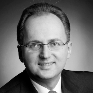 Prof. Dr. Tim O. Vogels