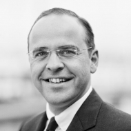 Dr. Bastian Koch